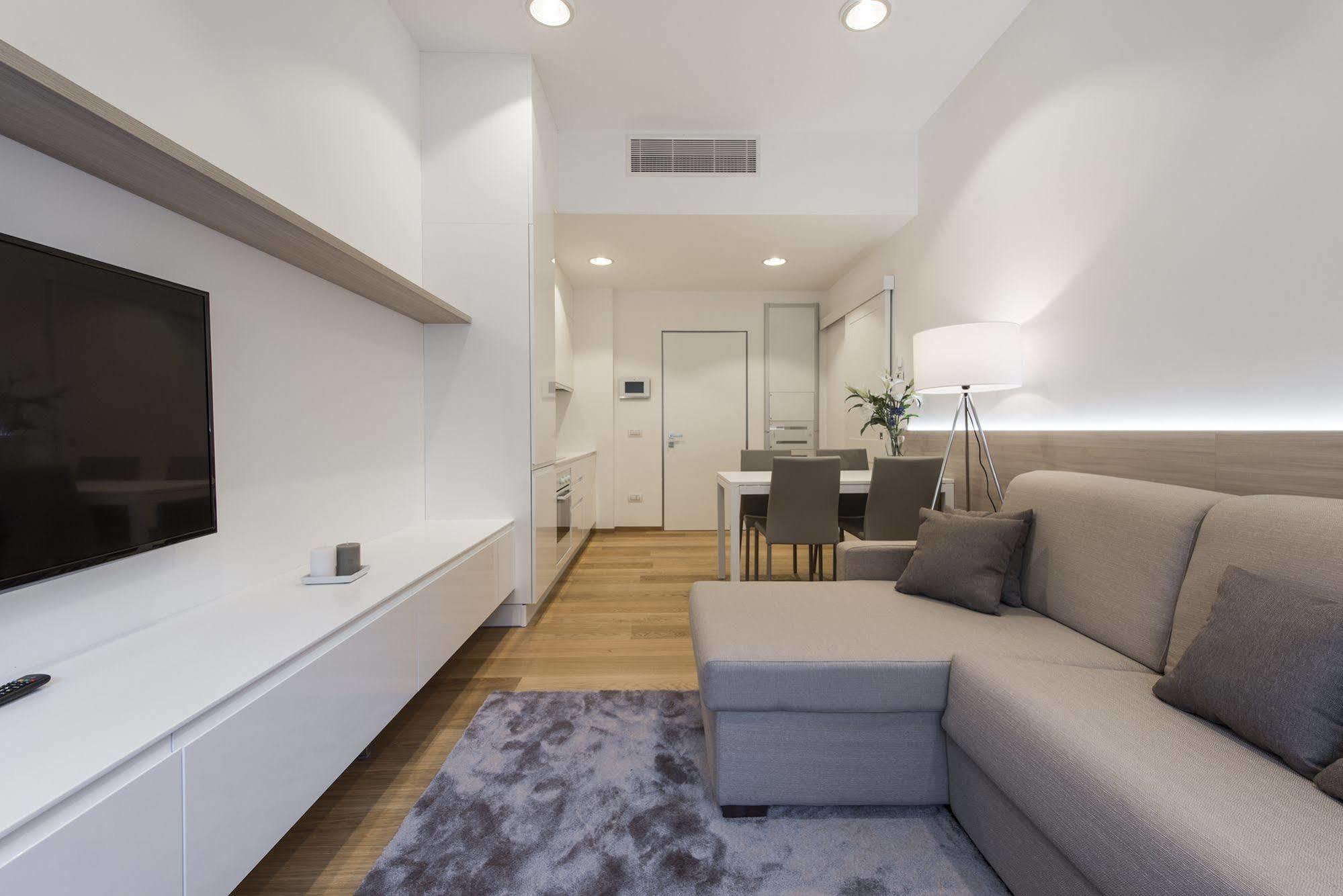 Milan Royal Suites Luaran gambar