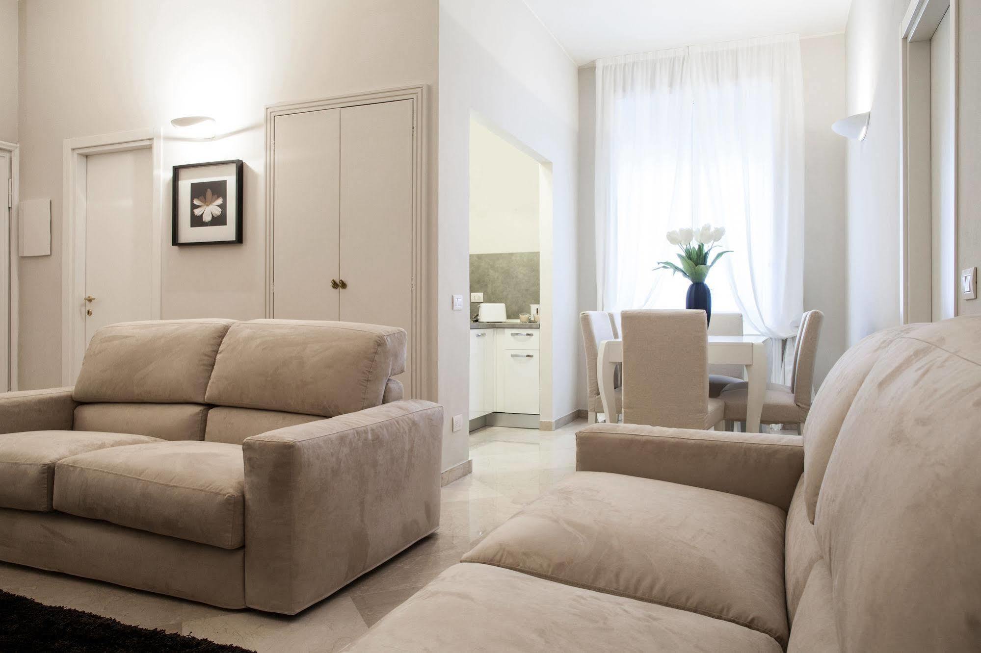 Milan Royal Suites Luaran gambar