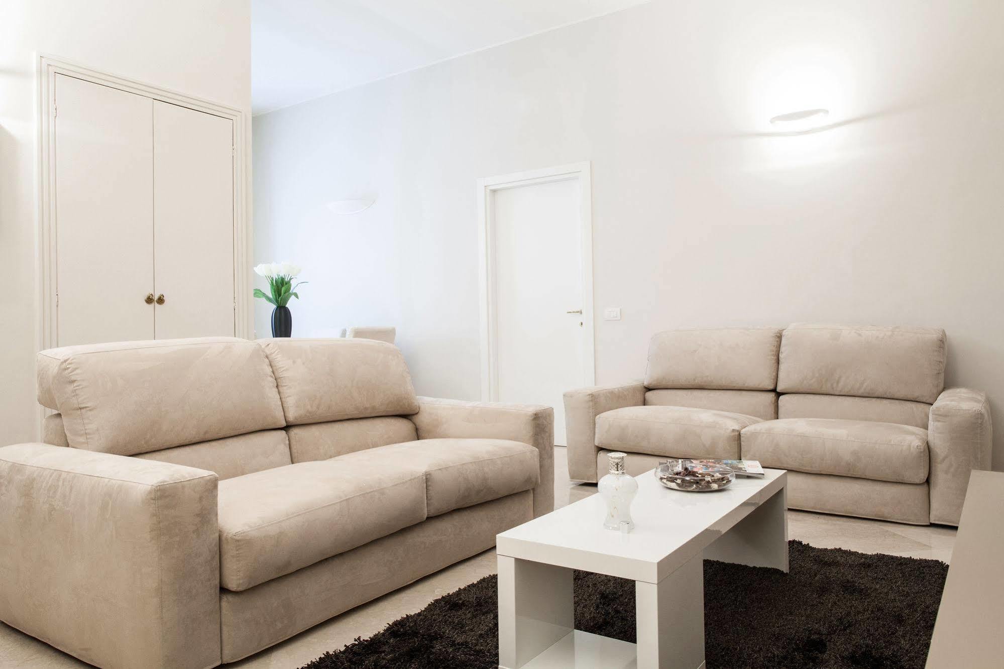 Milan Royal Suites Luaran gambar