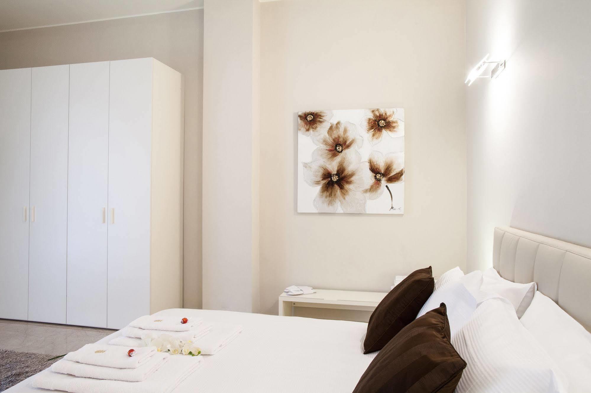 Milan Royal Suites Luaran gambar