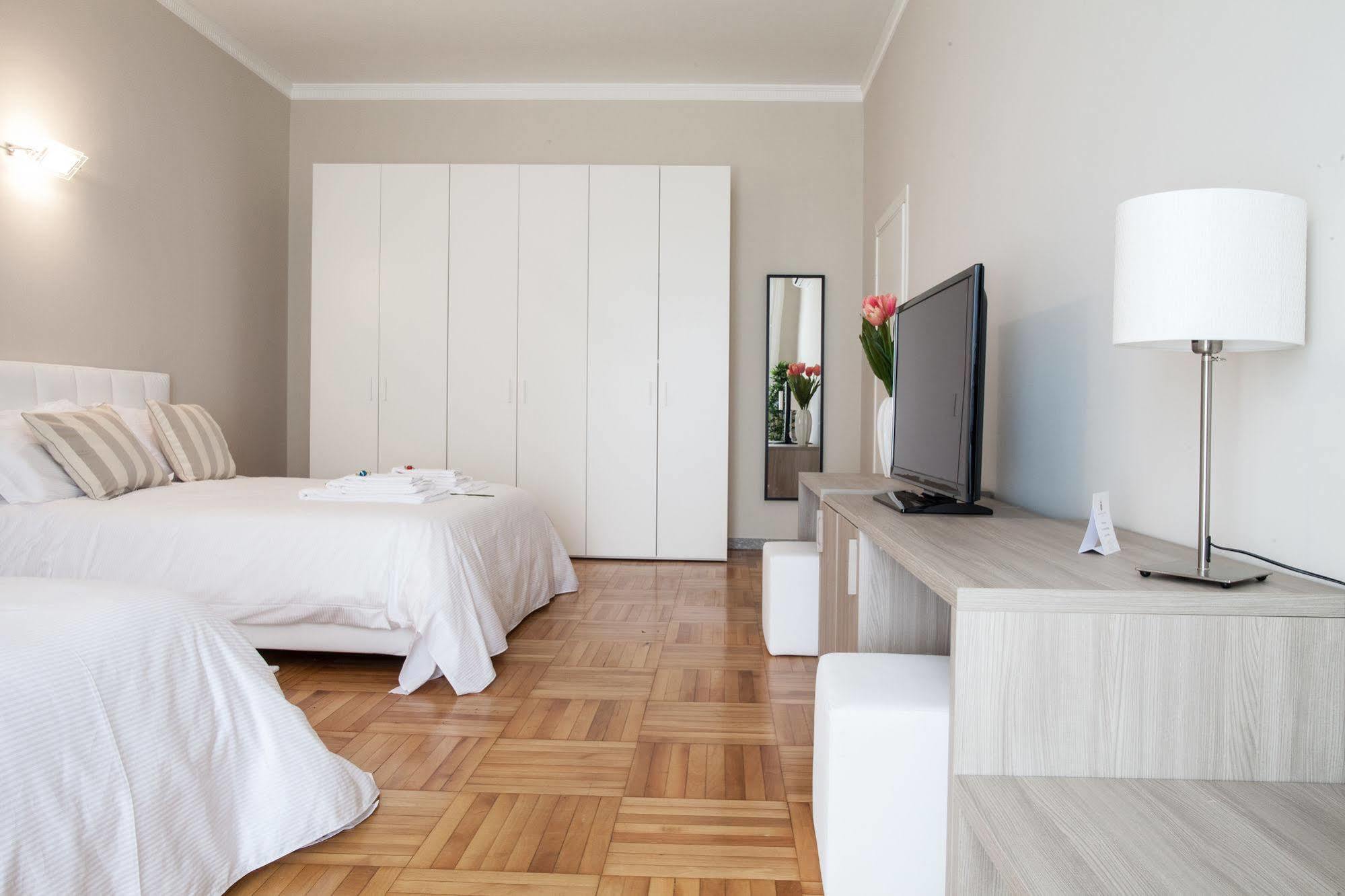 Milan Royal Suites Luaran gambar