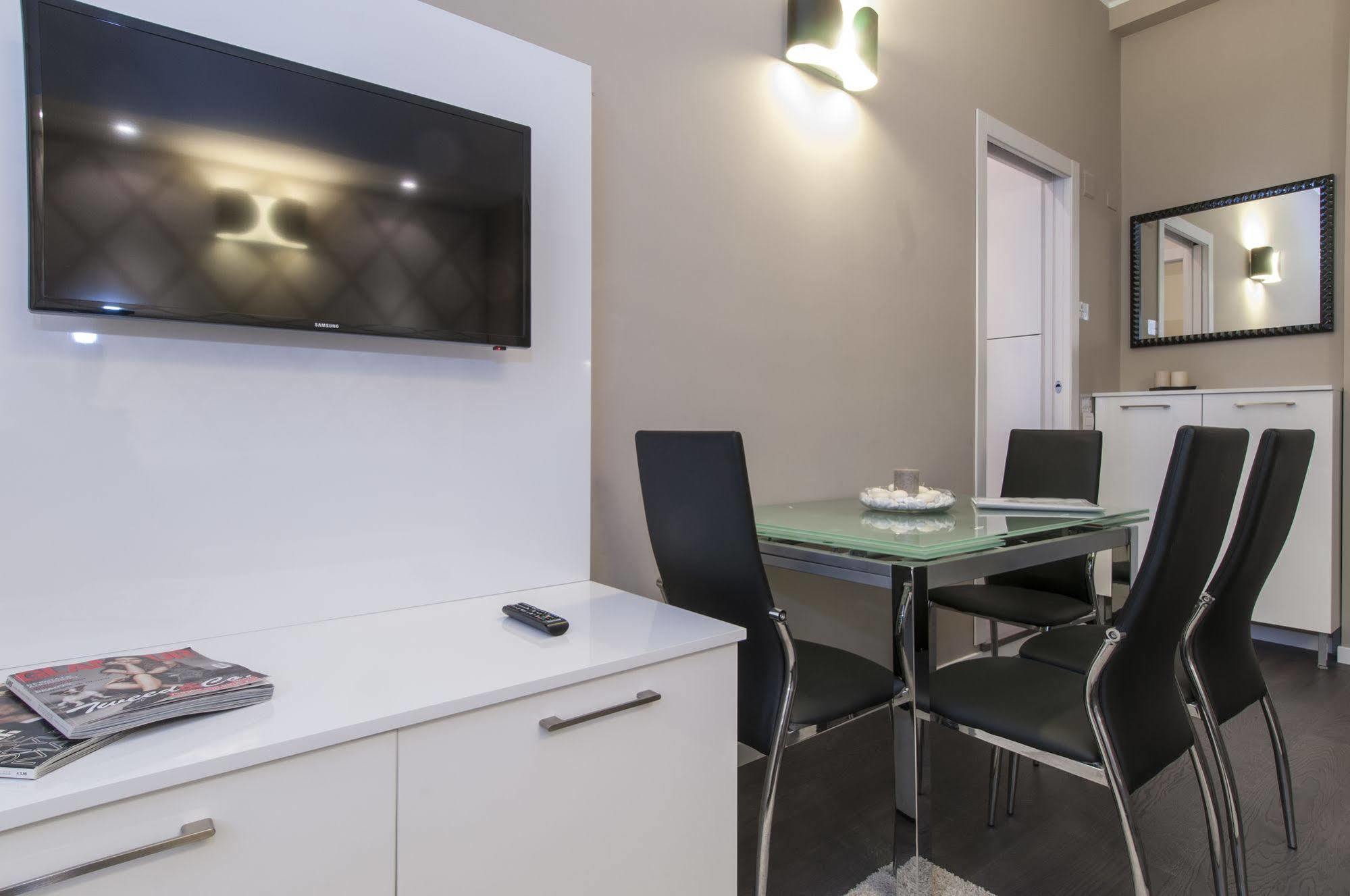 Milan Royal Suites Luaran gambar